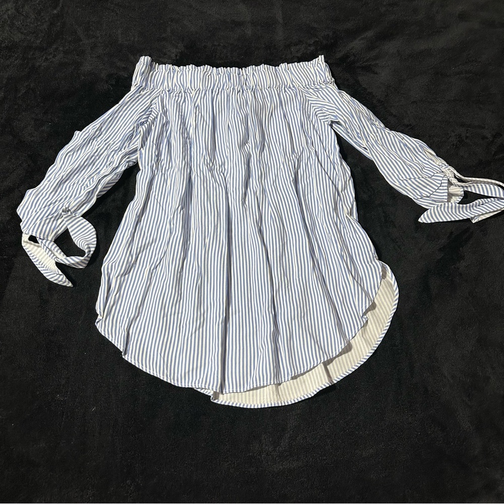 H&M Blue and White Striped Blouse - Picture 1 of 10